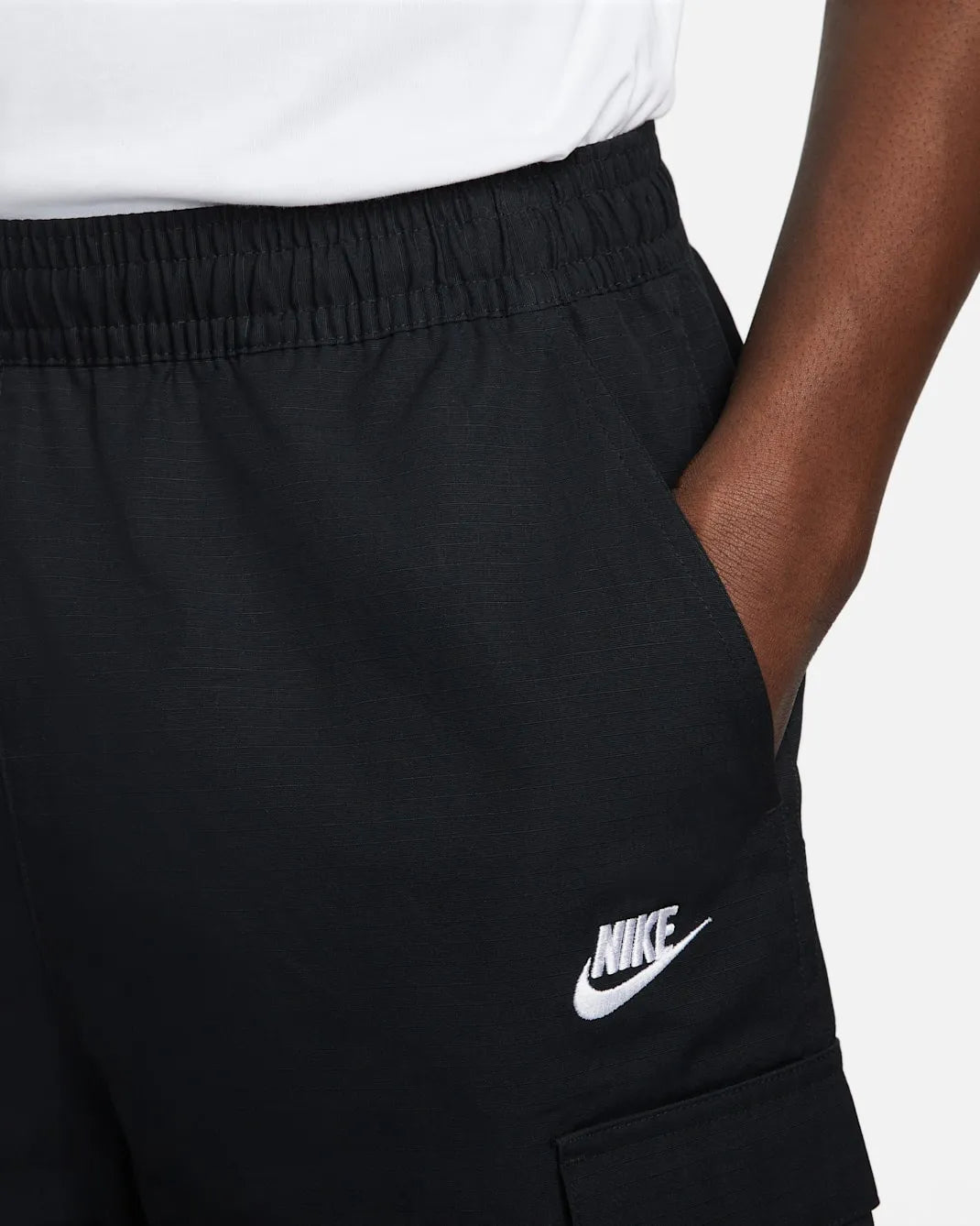 Nike Club Men's Woven Cargo Shorts