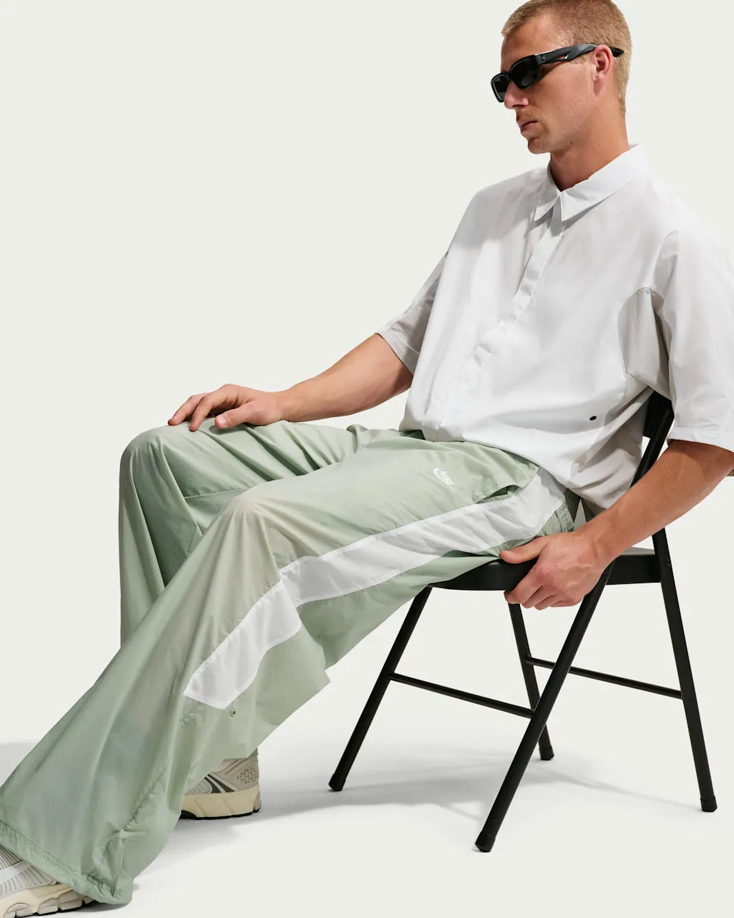 Nike Windrunner Men's Lightweight UV Pants
