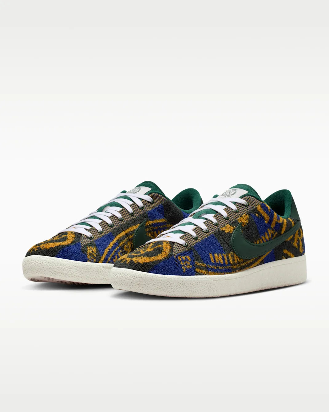 Nike Tennis Classic PRM Men's Terry Shoes