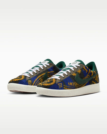 Nike Tennis Classic PRM Men's Terry Shoes
