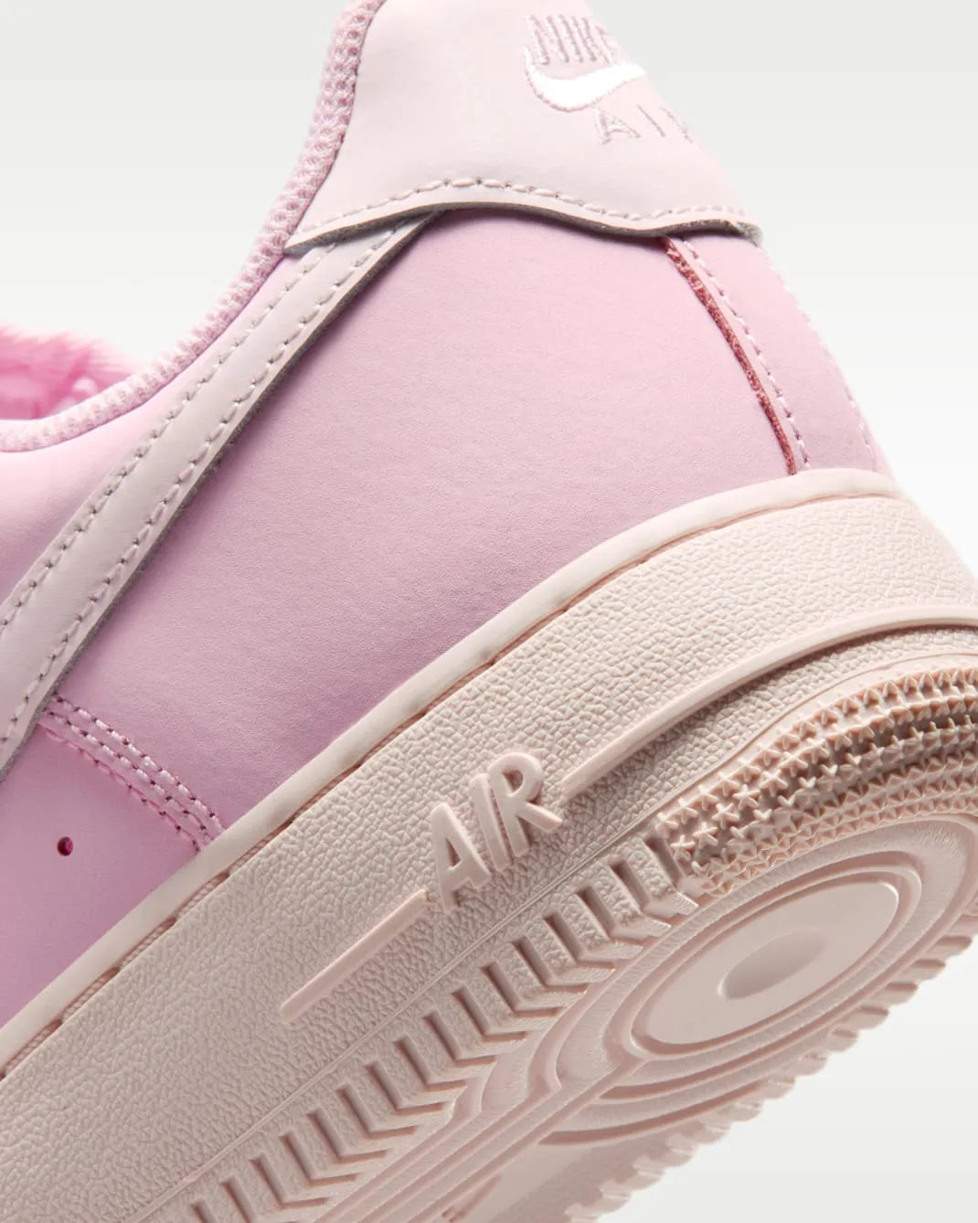 Nike Air Force 1 Retro Premium