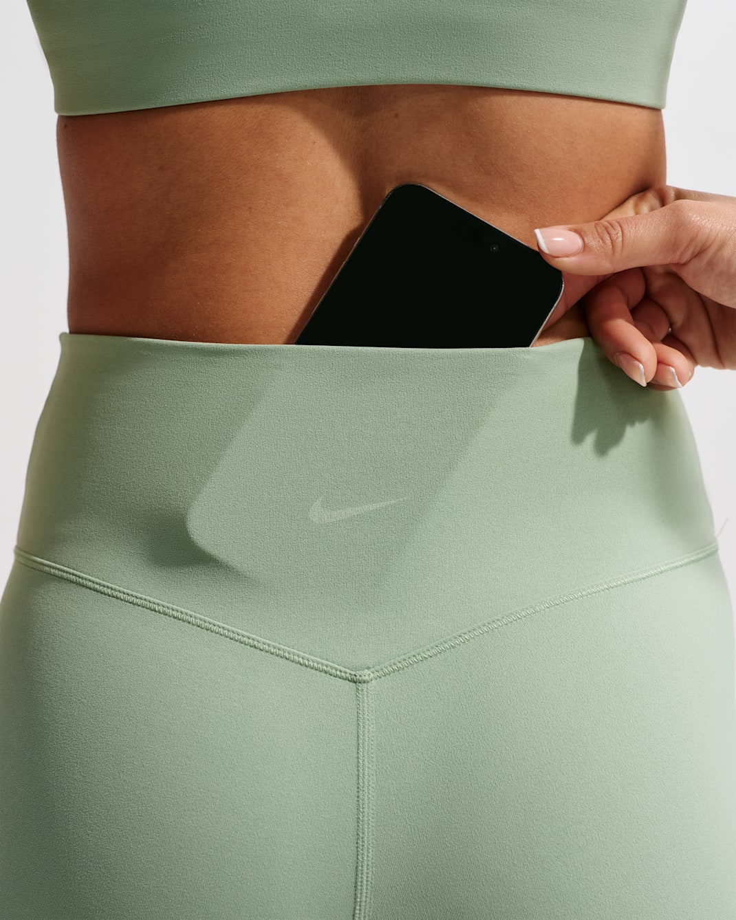 Nike Zenvy
