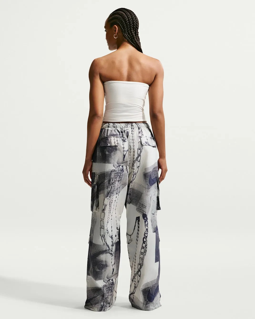 Nike Sportswear Women's Mid-Rise Oversized Cargo Pants
