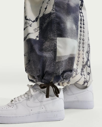 Nike Sportswear Women's Mid-Rise Oversized Cargo Pants