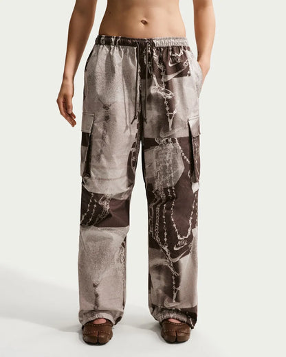 Nike Sportswear Women's Mid-Rise Oversized Cargo Pants