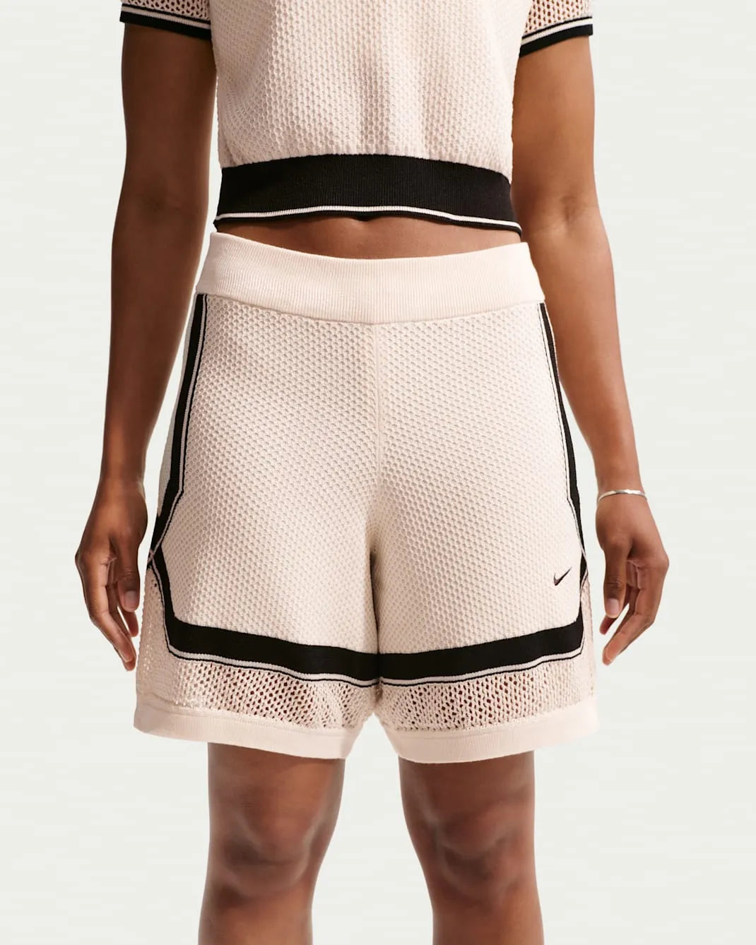 Nike Sportswear Chill Knit Women's Mid-Rise Shorts