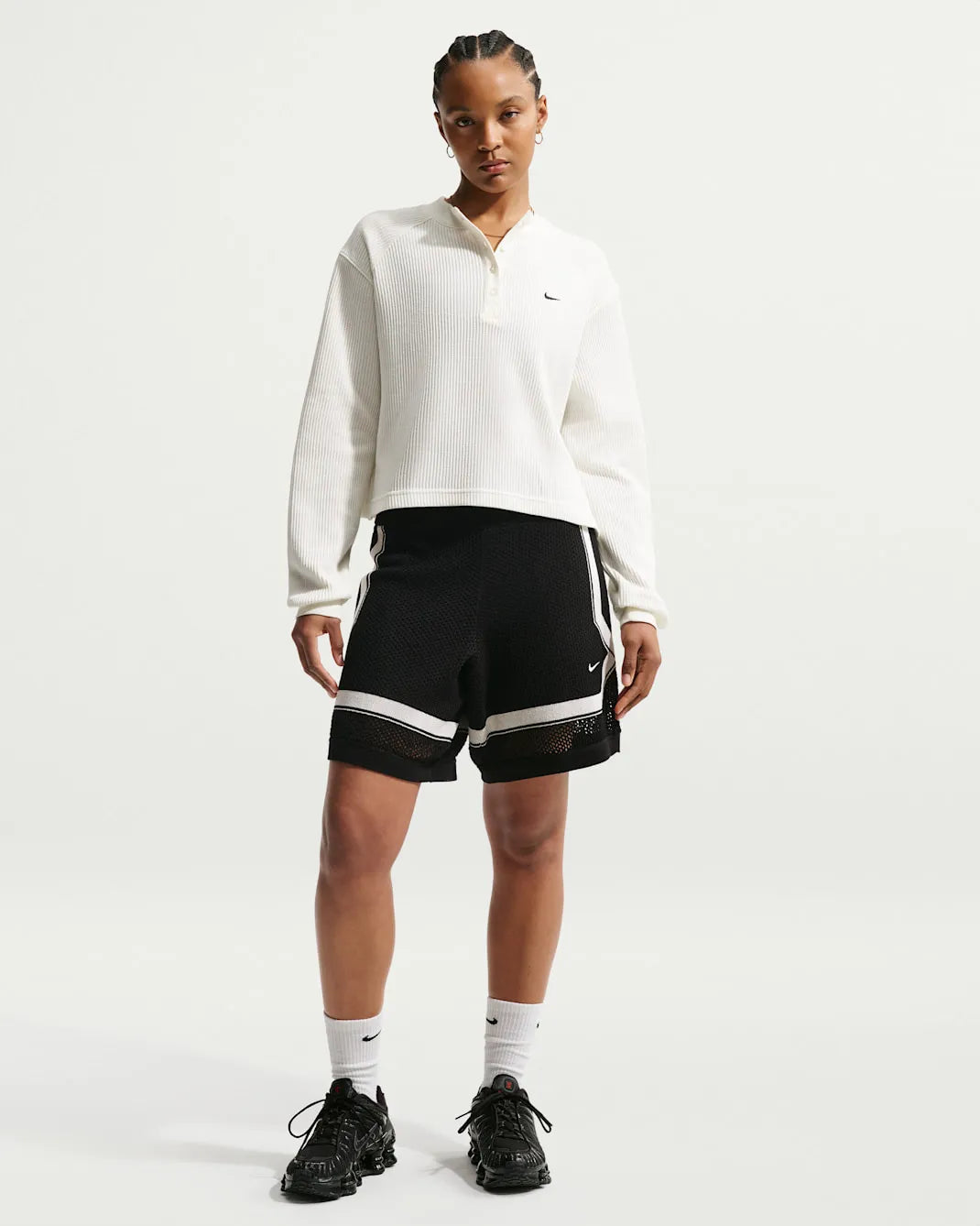 Nike Sportswear Chill Knit Women's Mid-Rise Shorts