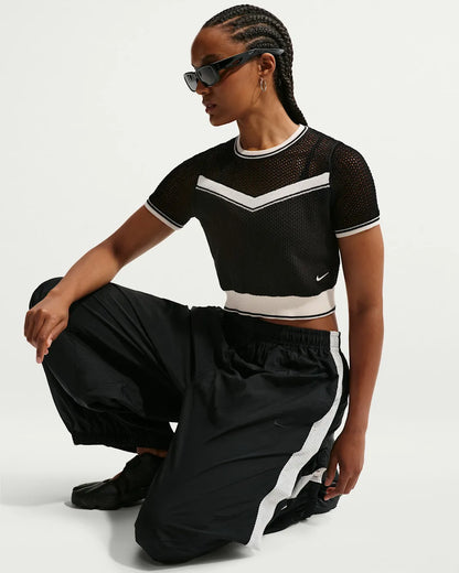 Nike Sportswear Chill Knit Women's Tight Cropped Top