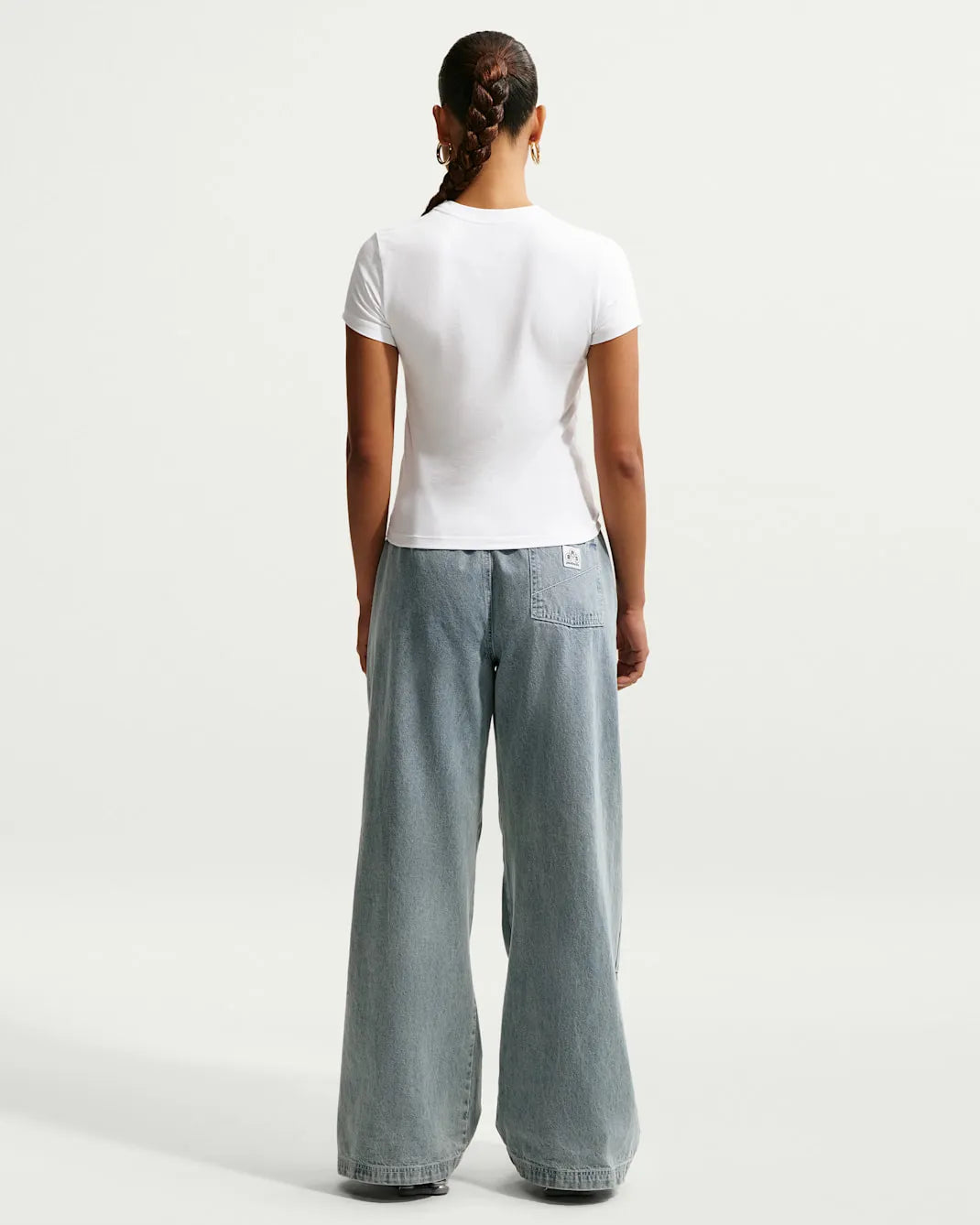 Nike Sportswear Chill Knit Women's Slim Cropped T-Shirt