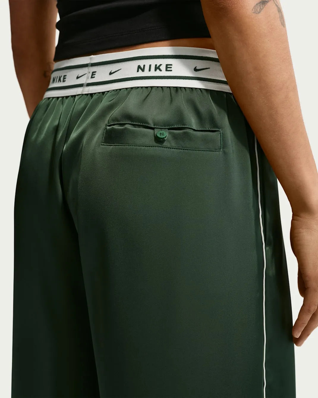Nike Sportswear Women's Loose Mid-Rise Satin Pants