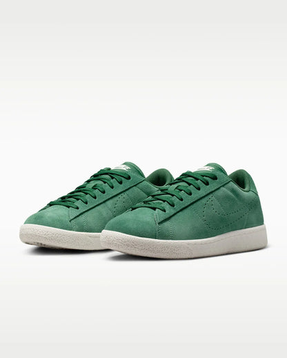 Nike Tennis Classic
